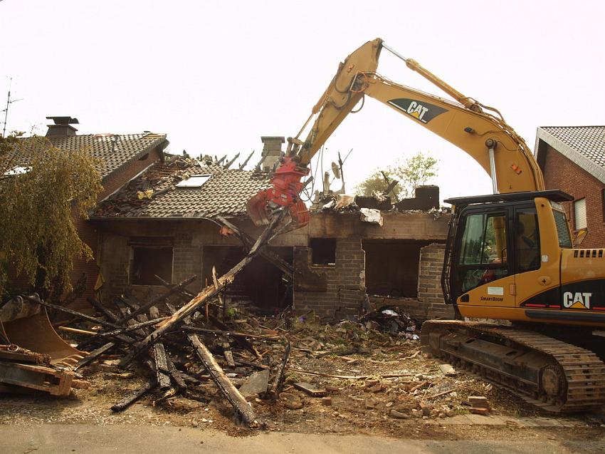 Hausexplosion Bornheim Widdig P593.JPG